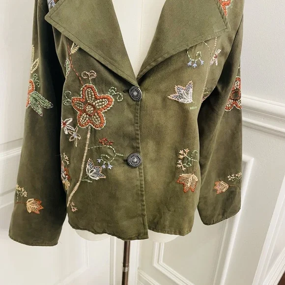 Parsley & Sage Olive Green Embroidered Floral Jacket - Picture 2 of 11